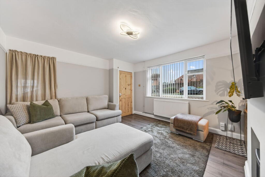 House in Kettering, Avondale - View 4
