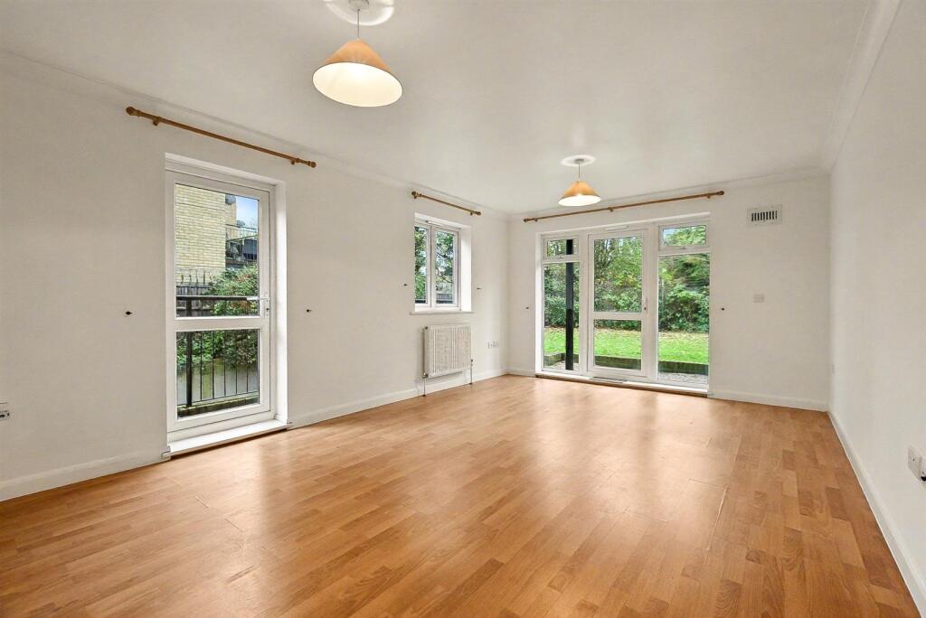 Apartment in Tonbridge and Malling, Aylesford - View 3
