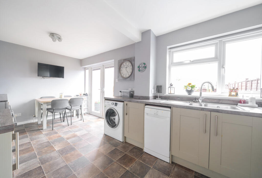 Prescott, Yate, Bristol, Gloucestershire, BS37 - View 3