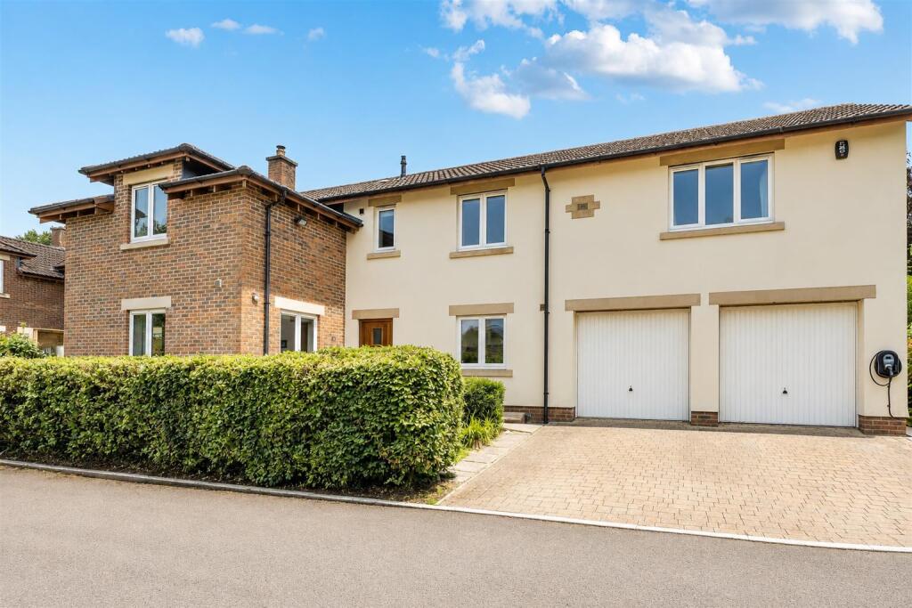 Main image of property: Applehayes Rise, Easton-in-Gordano