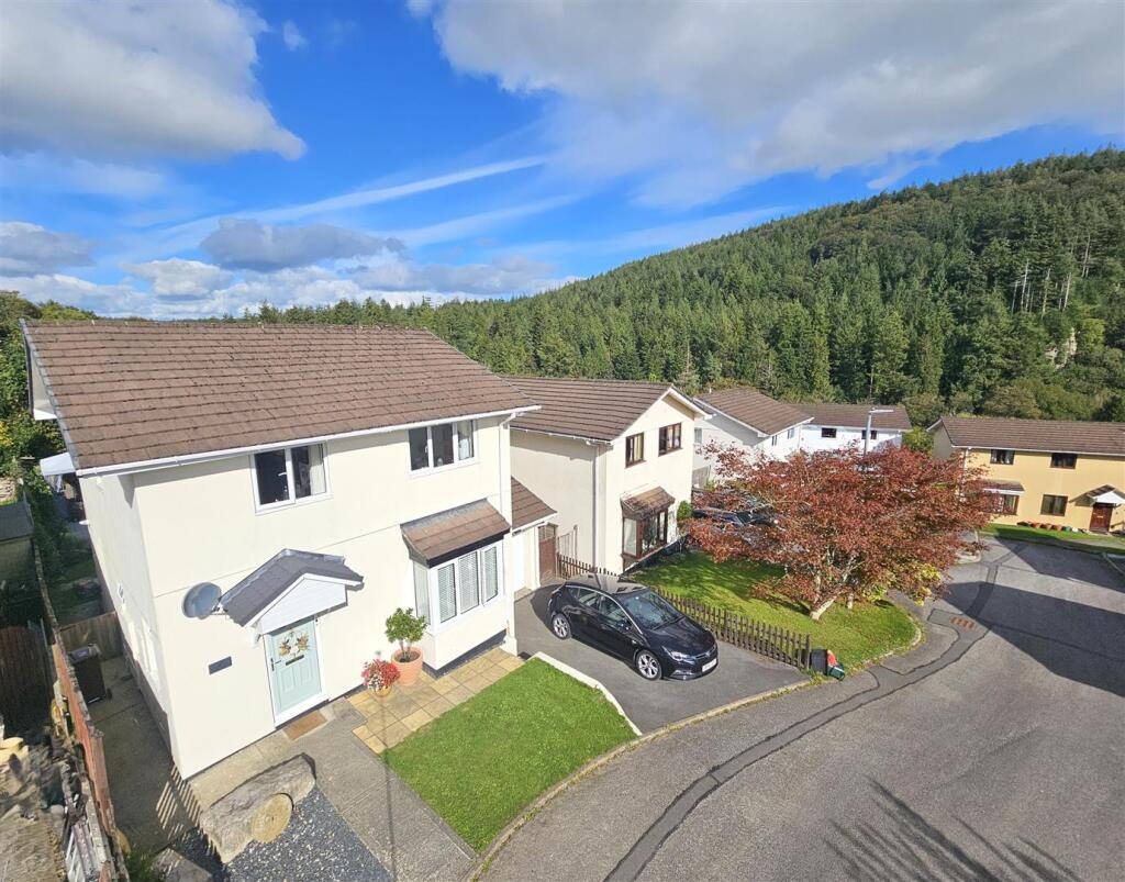 Main image of property: Pine View, Gunnislake