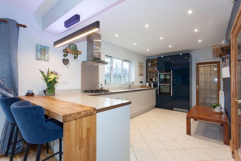 House in Congleton, Hightown - More
