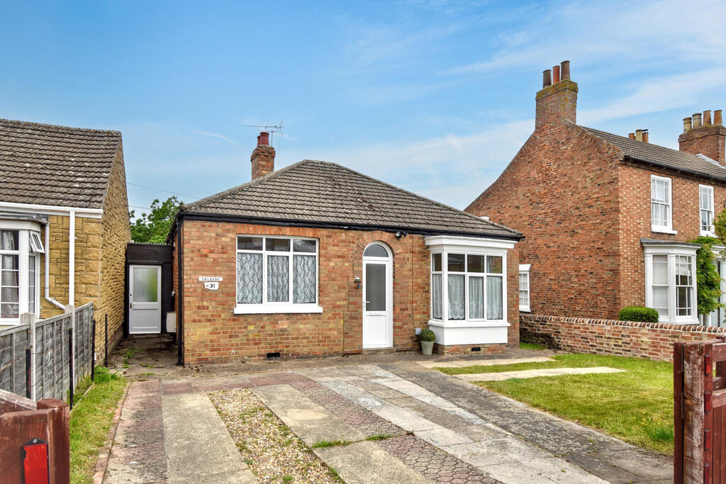Main image of property: 31 Eastfield Road, Louth LN11 7AJ