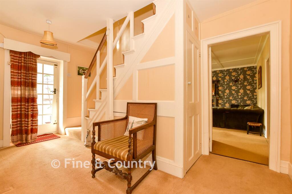 Wyatts Lane, Northwood, Isle of Wight - More