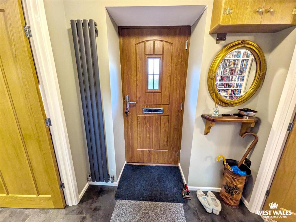 House in Swansea - View 2