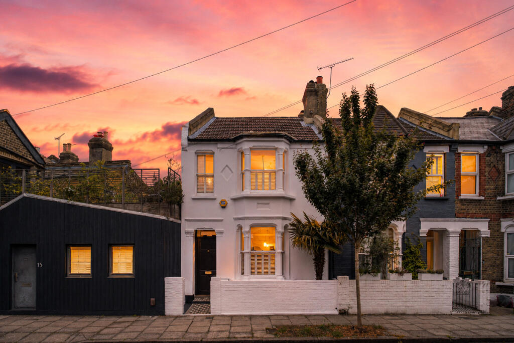 Main image of property: Alfearn Road, London, E5