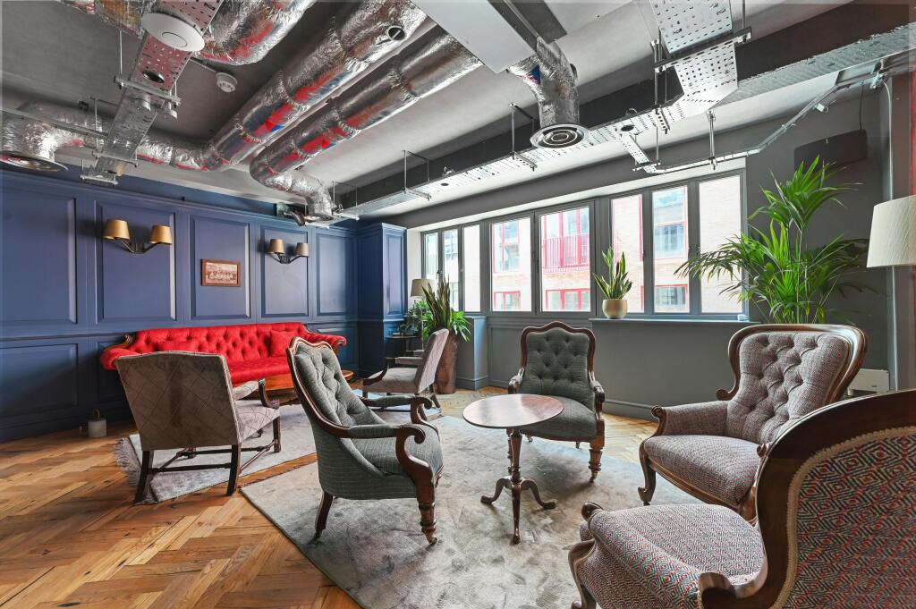 MD-BERICOTE-8TottenhamMews-14.JPG
