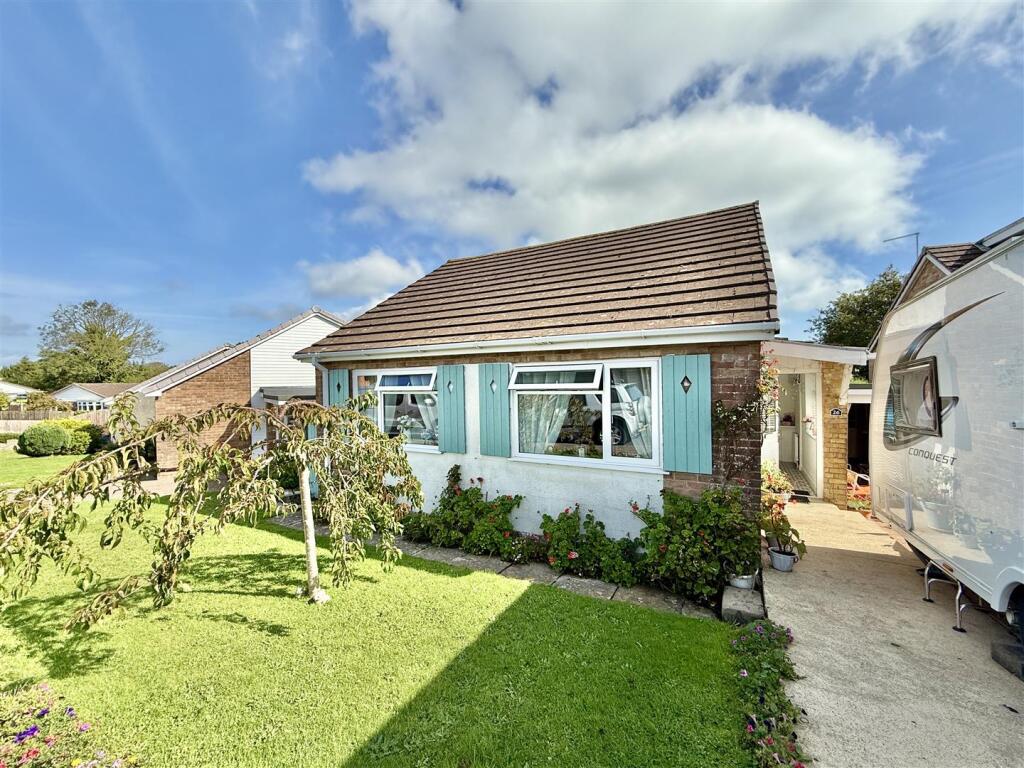 Main image of property: Hill Head Park, Brixham