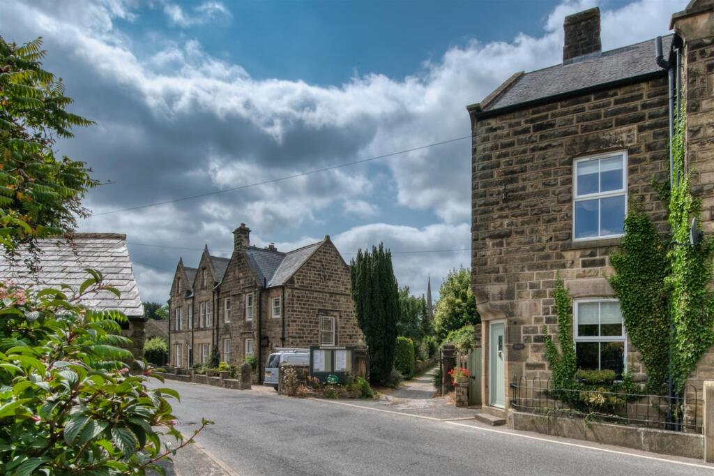Moor Road, Ashover, Chesterfield photo 4