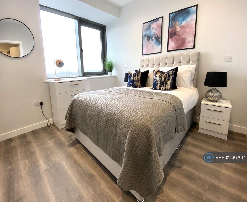 Apartment in Liverpool - View 4