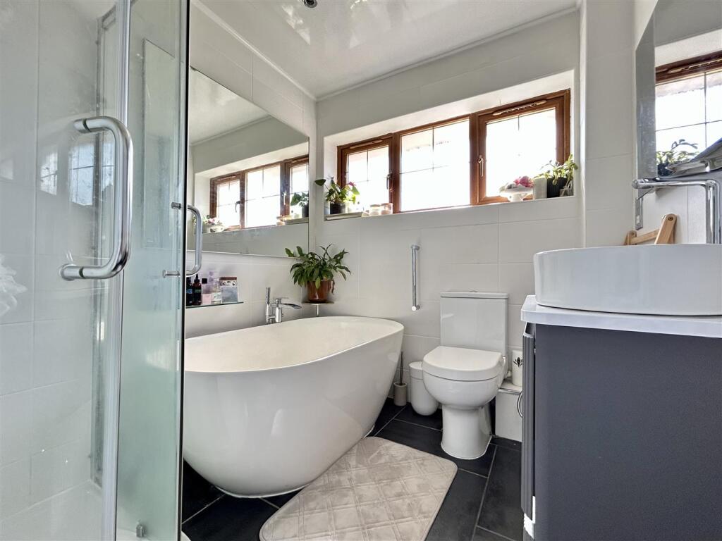 Additional image 13 of Reddal Hill Road, Cradley Heath