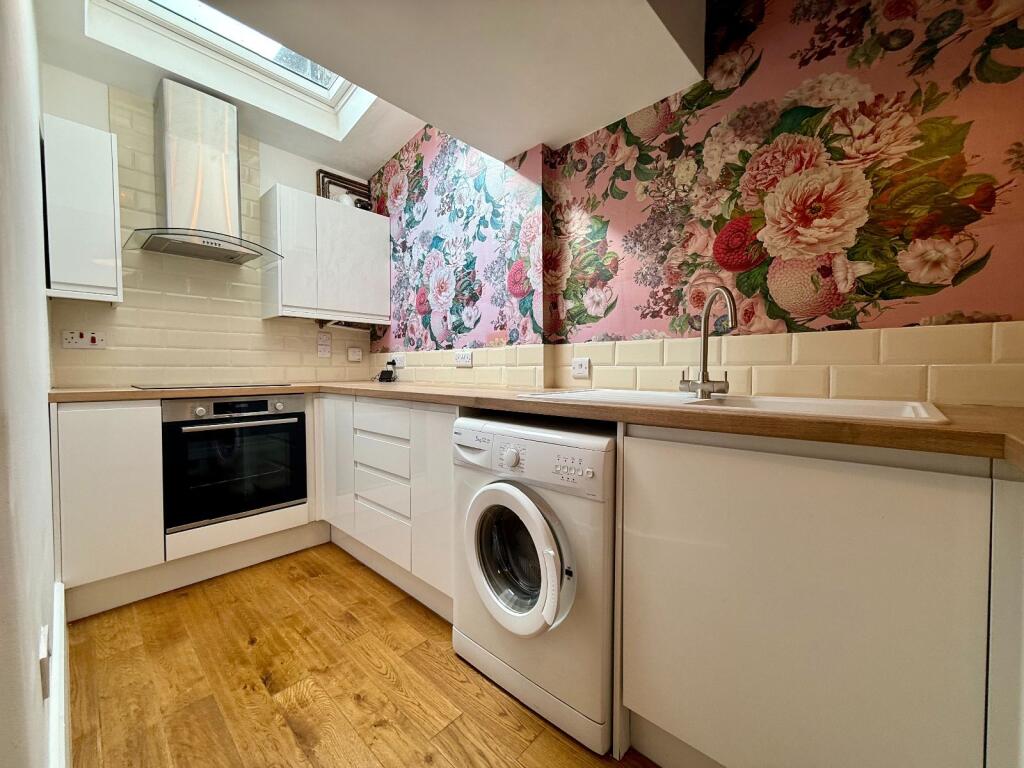 Fron Isa, Upperfield Street, Dolgellau, LL40 1NA photo 3