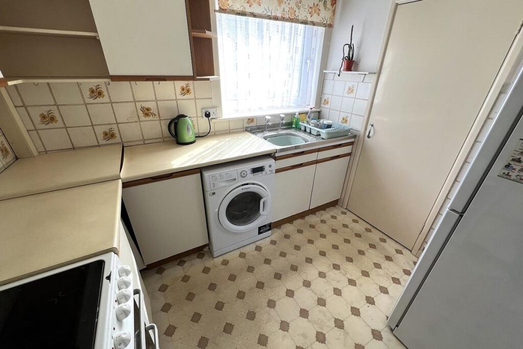 Apartment in Portsmouth - More