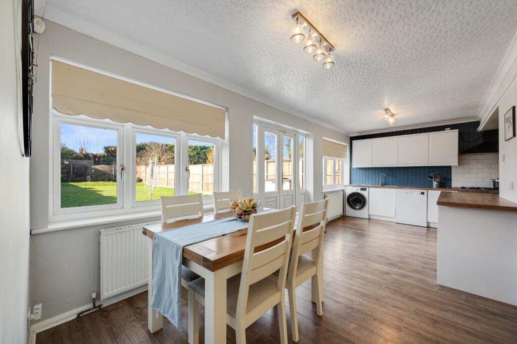 House in Swanley, Crockenhill - View 6