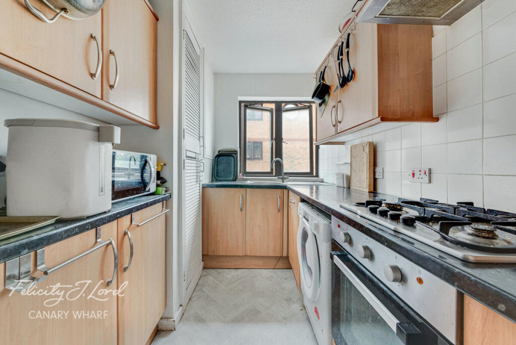 Apartment in London - View 5