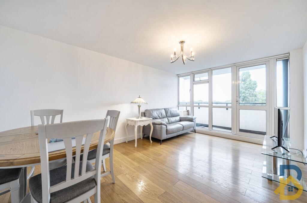 Apartment in London - View 5
