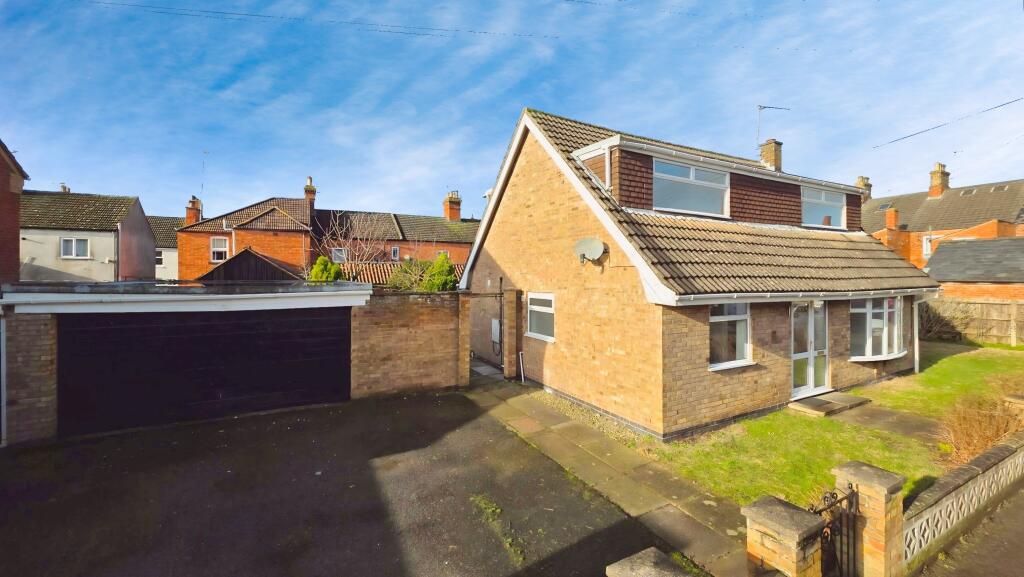 Main image of property: Castle Terrace Road, Sleaford, NG34