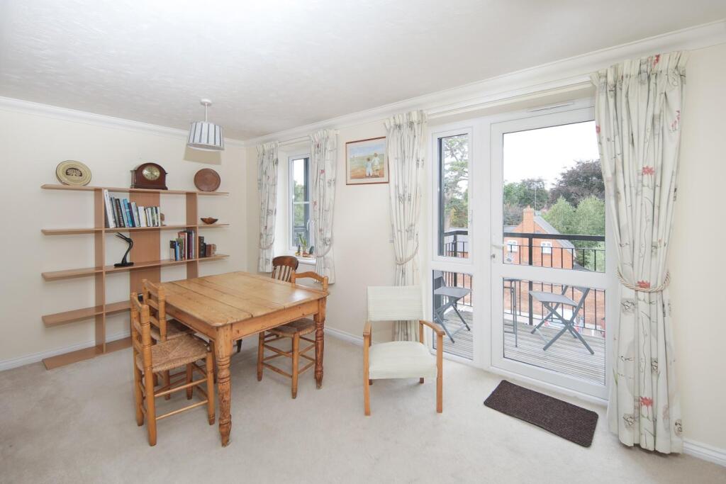 Arlington Avenue, Royal Leamington Spa photo 4