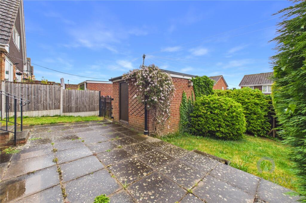 House in Boughton, Spring Park, Kingsthorpe - View 4
