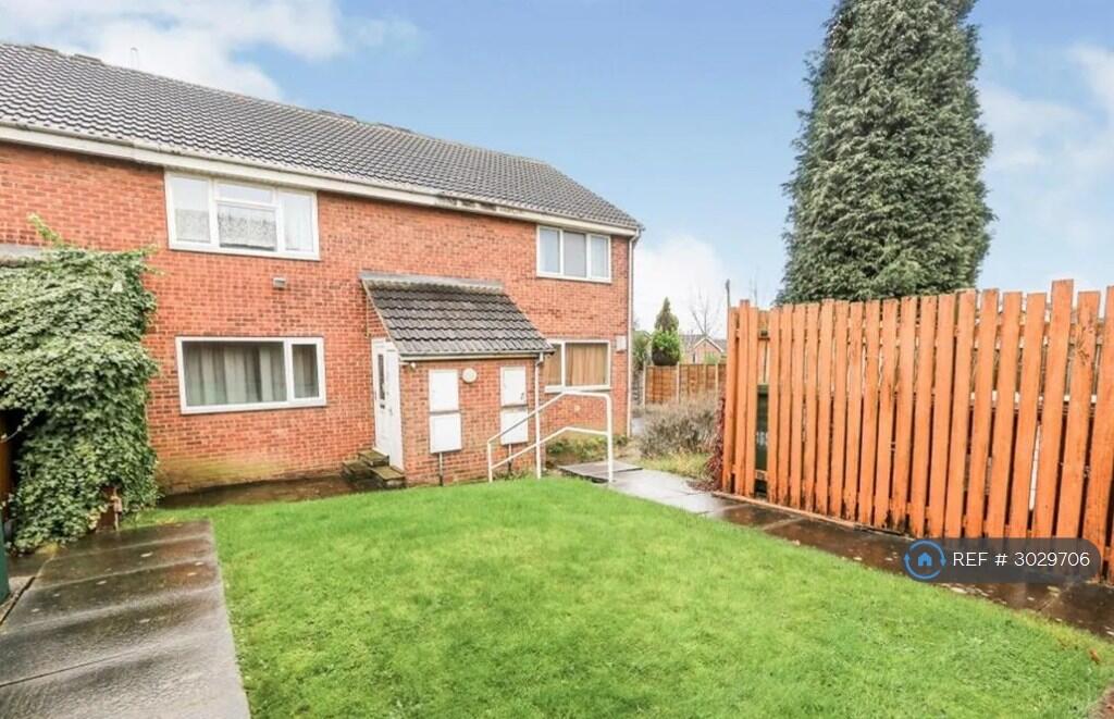 Main image of property: Longfellow Grove, Wakefield, WF3