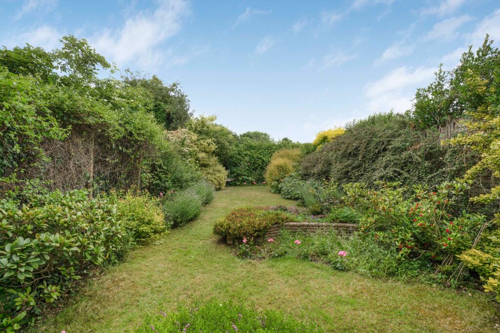 Additional image 10 of Boissy Close, St Albans, AL4