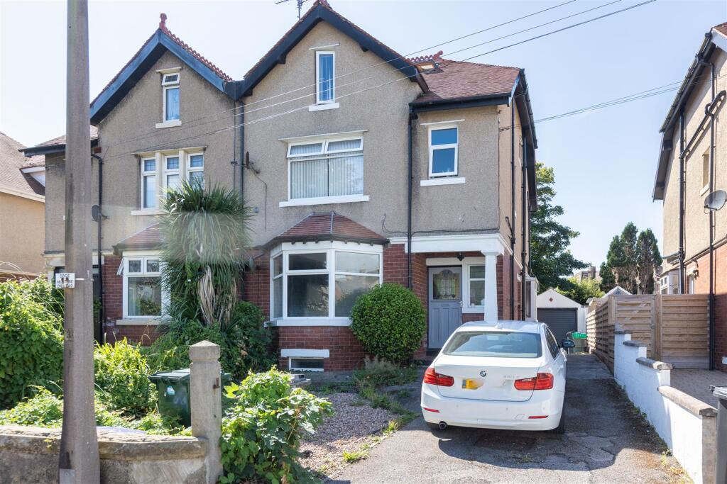 1-bed flat on Elms Road, Morecambe, £100,000