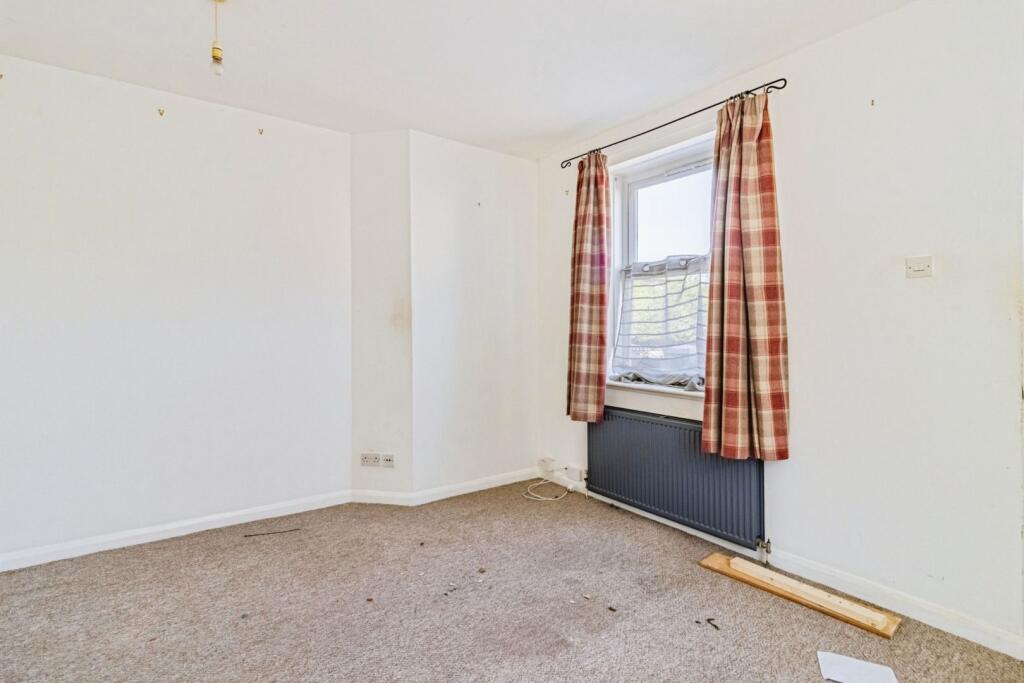 House in Torquay, Plainmoor - More