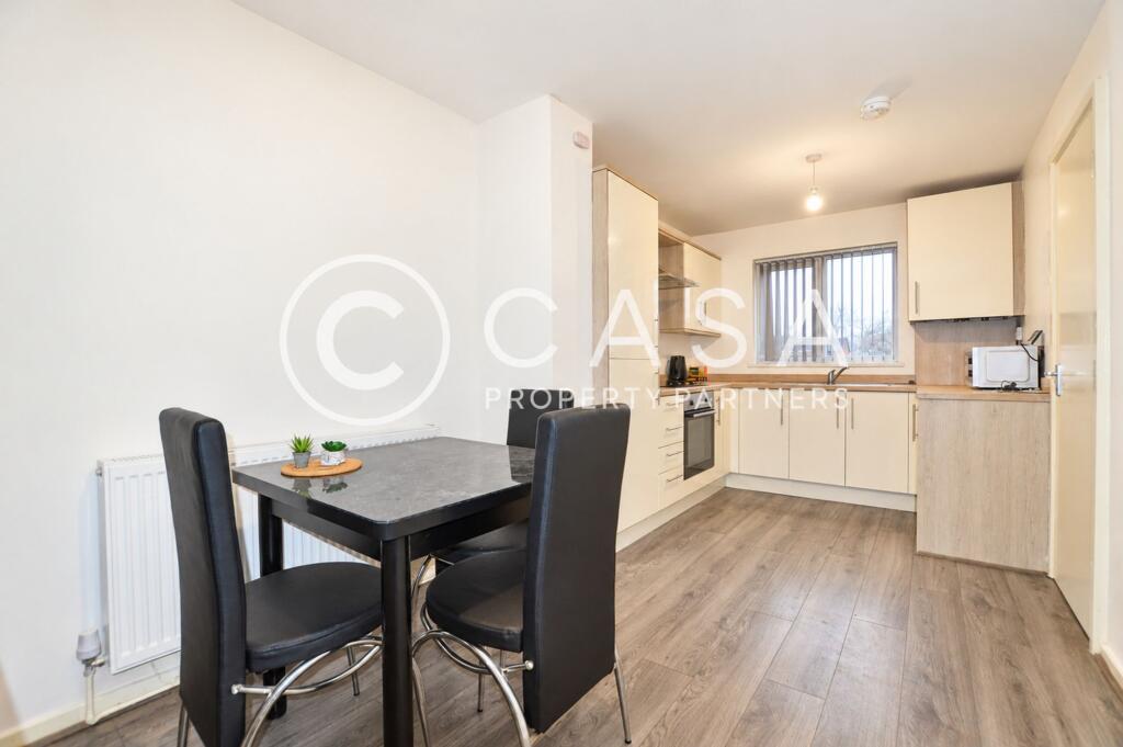 Main image of property: Well Close Rise, Leeds, LS7