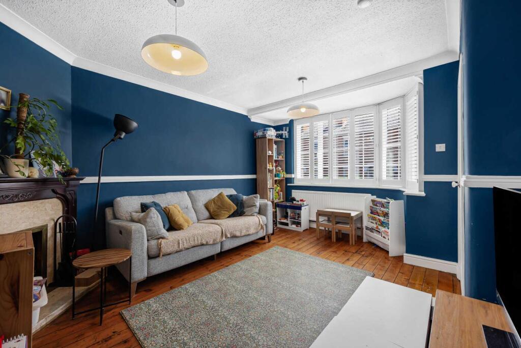House in Reading, Caversham - View 2