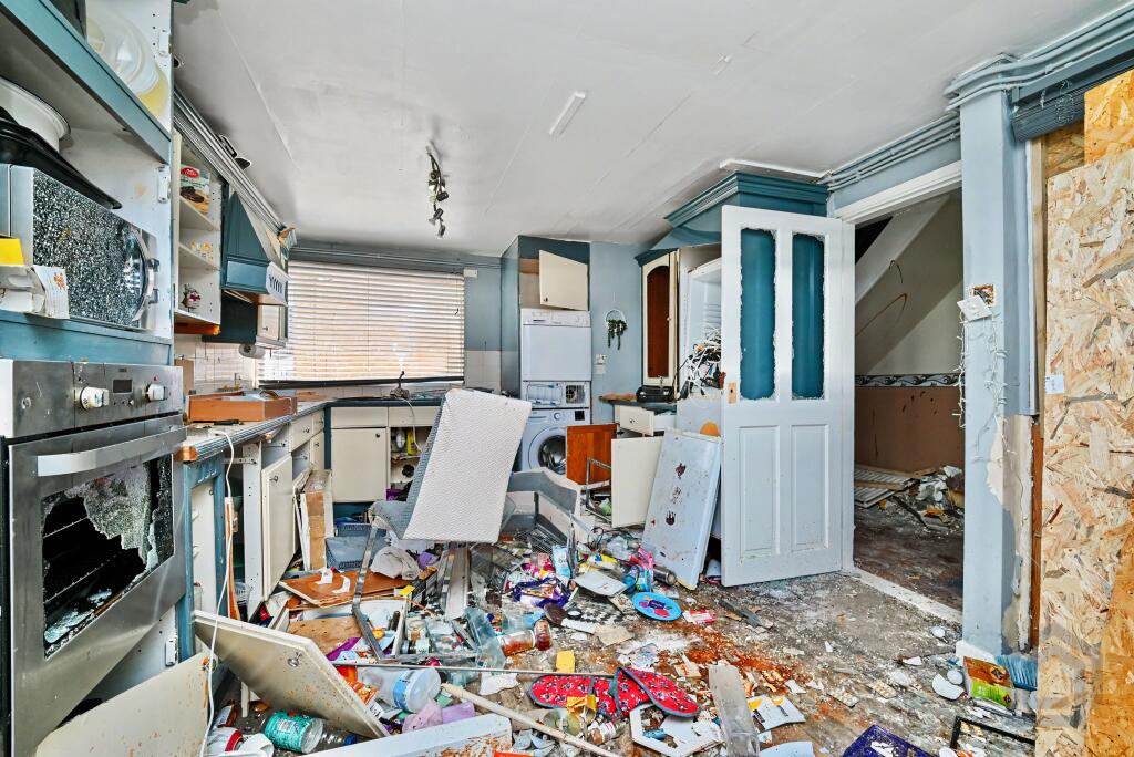 House in Madeley, Hills Lane, Sutton Hill - More