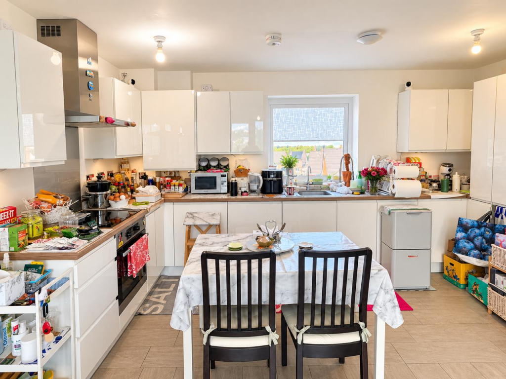 Apartment in Bristol - View 4