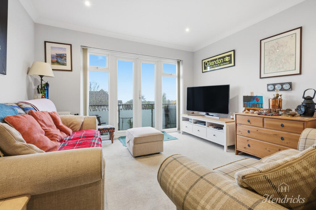 Imperial Avenue, Westcliff-on-sea, SS0 8 photo 2