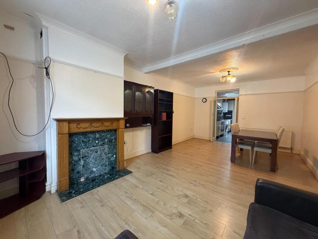 House in Northampton - View 4
