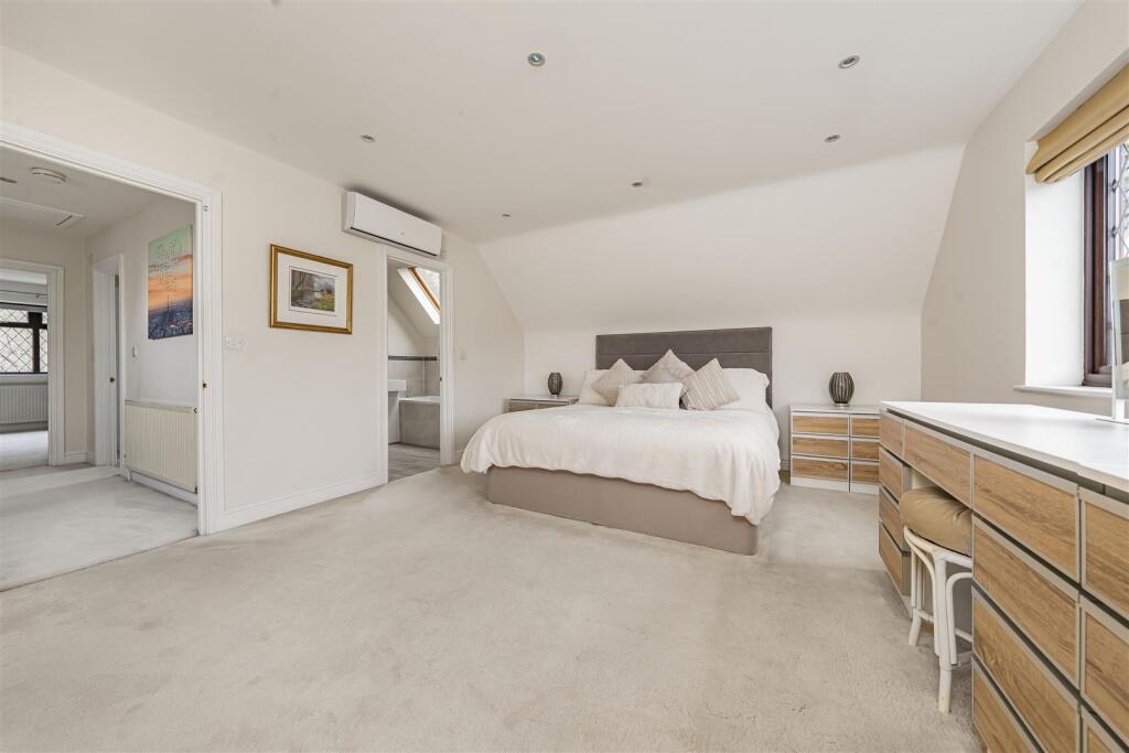 Additional image 13 of Hampstead Close, Bricket Wood, St. Albans