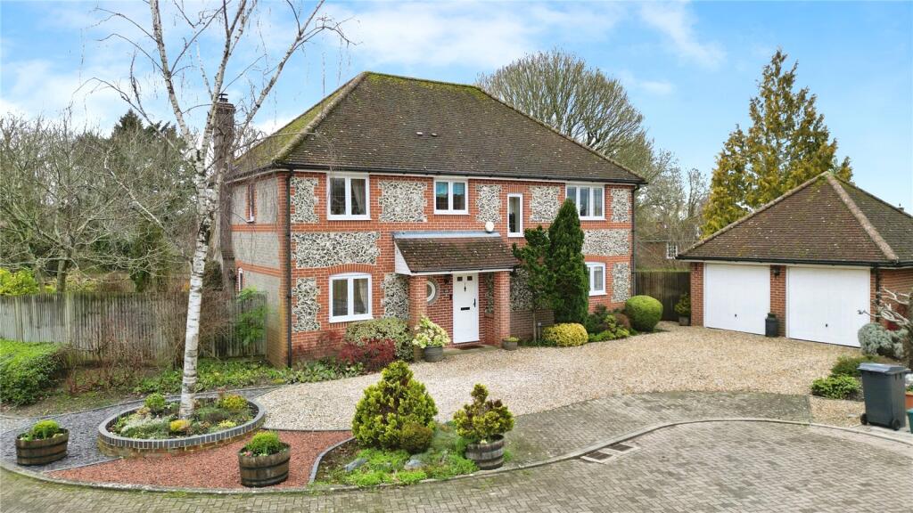 Main image of property: The Green, Kintbury, Hungerford, Berkshire, RG17