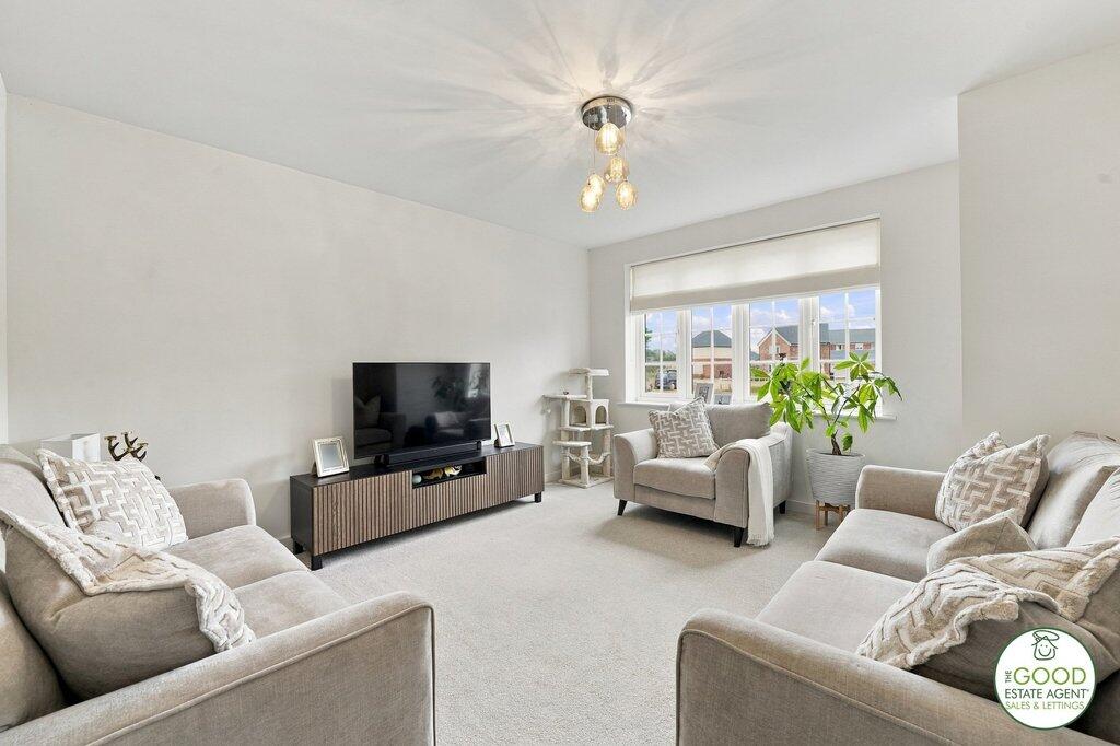 House in Stockport - View 4