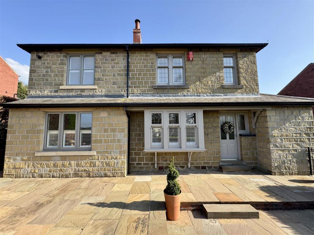 Main image of property: Chapel Hill, Clayton West, Huddersfield, HD8 9HA