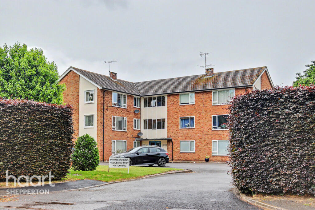Main image of property: Chertsey Road, SHEPPERTON