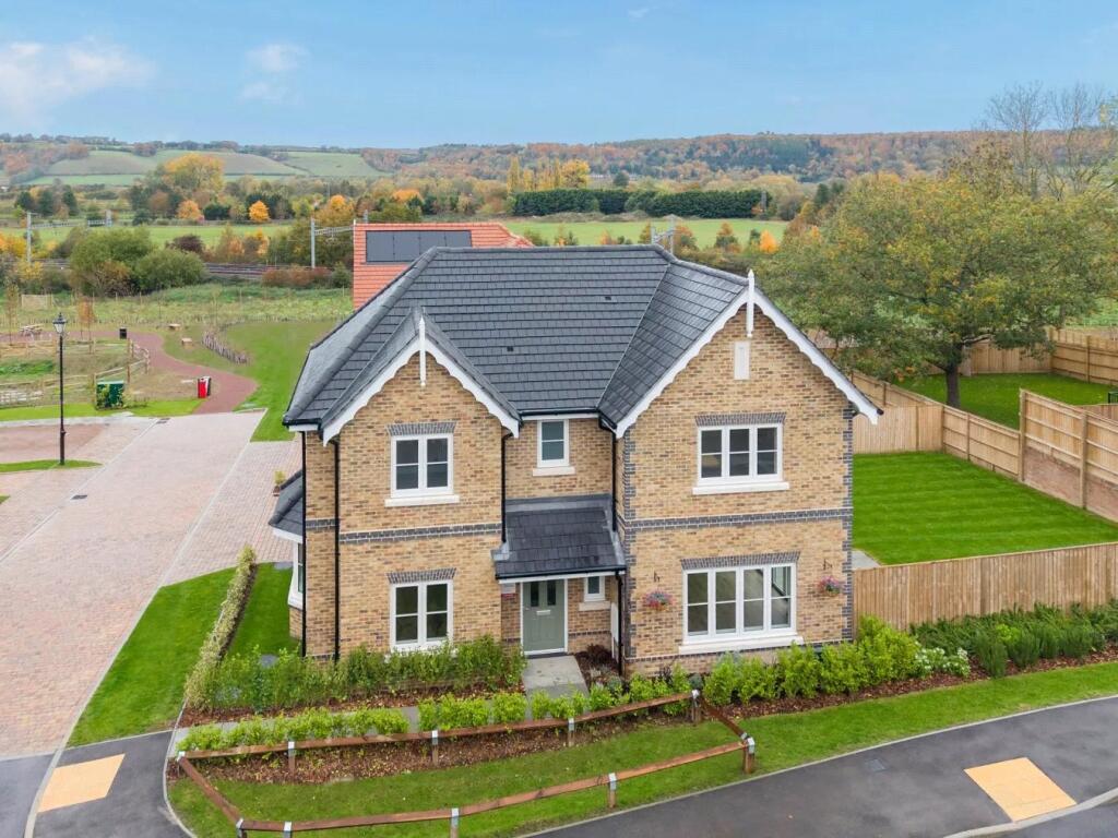 Main image of property: Leopard Lane, Purley On Thames, Reading