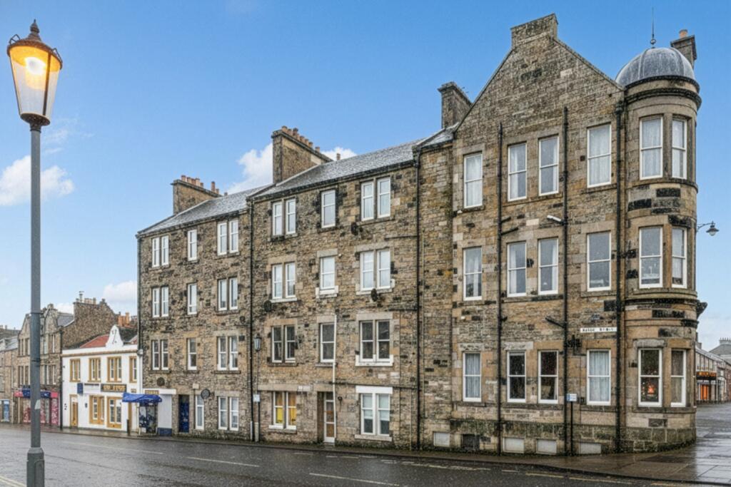 Main image of property: Links Place, Burntisland, KY3