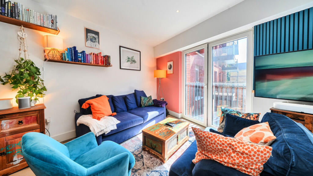 Apartment in London - View 2