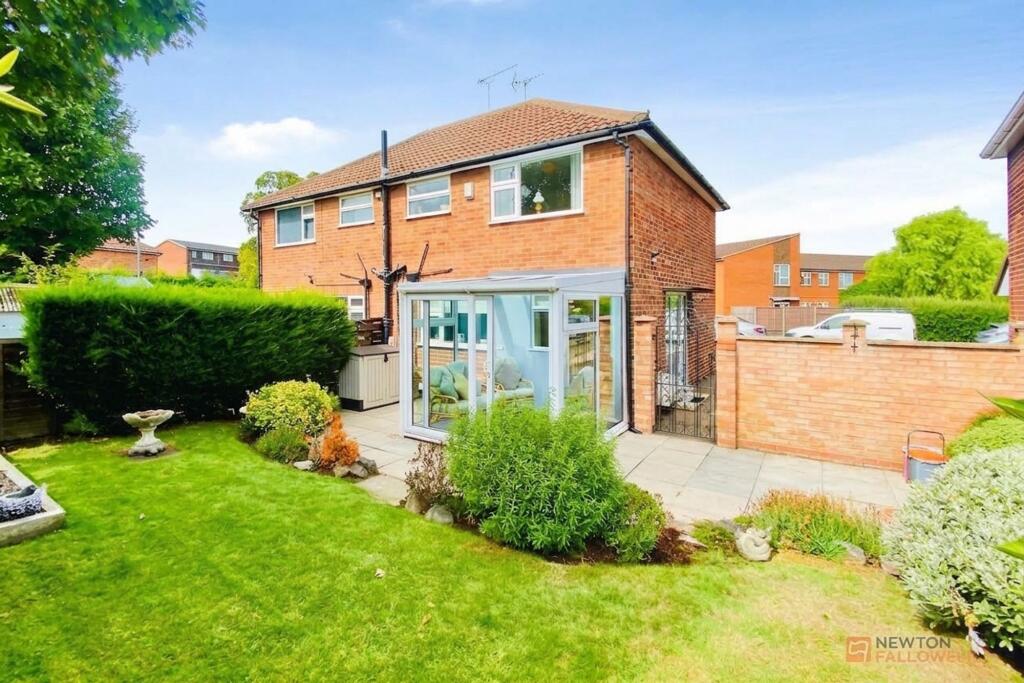 House in Leicester - View 2