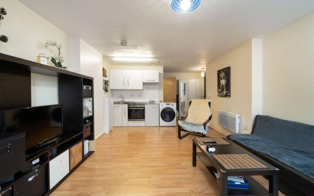 Property photo 8