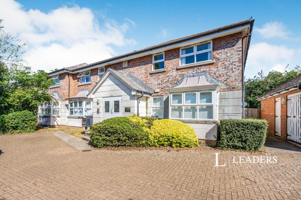Main image of property: Stride Close, PO19