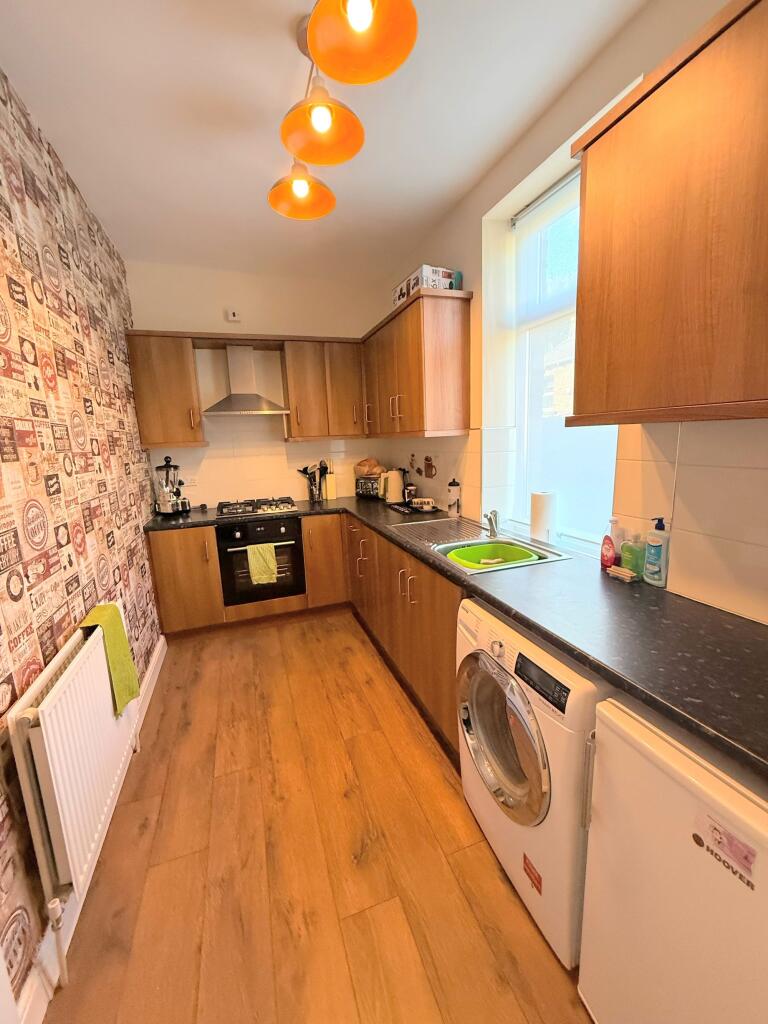 House in Halifax - View 3