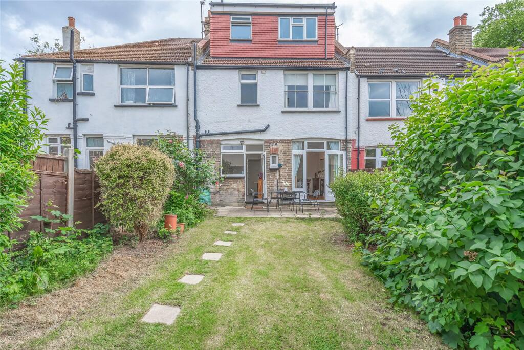 House in London, Haringey Heartlands, Hornsey - View 4