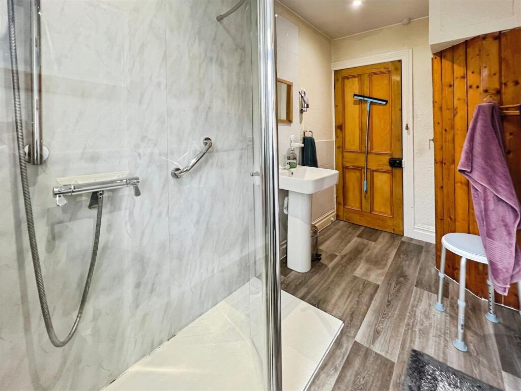 Additional image 30 of Gordon Terrace, Bradford, BD10 8LS