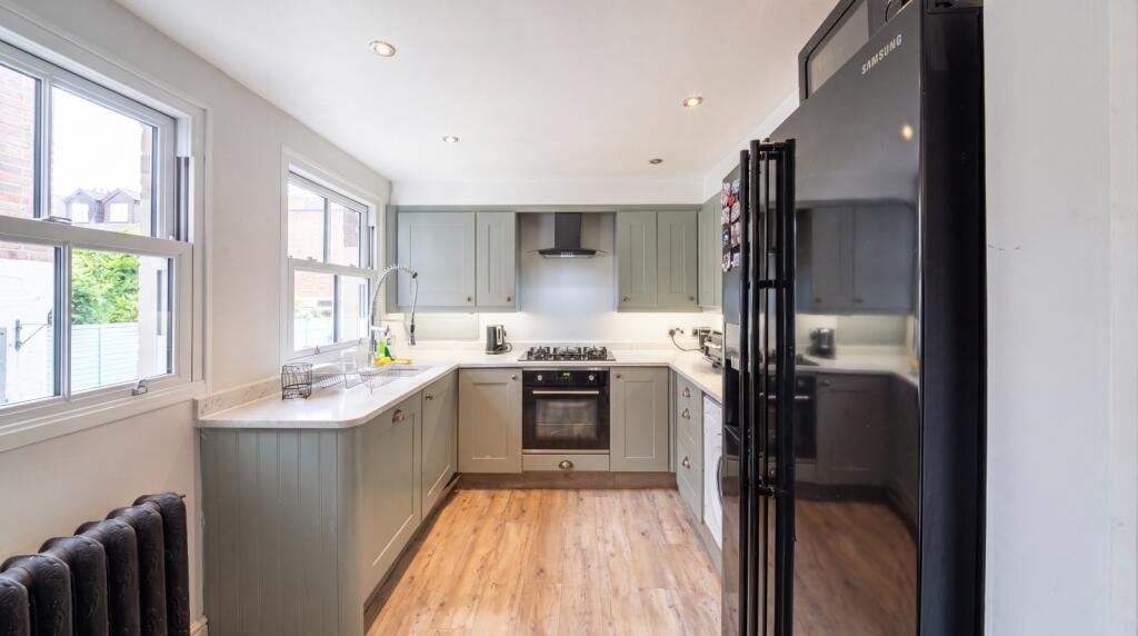 Charnwood Grove, West Bridgford, Nottingham, Nottinghamshire, NG2 - View 6