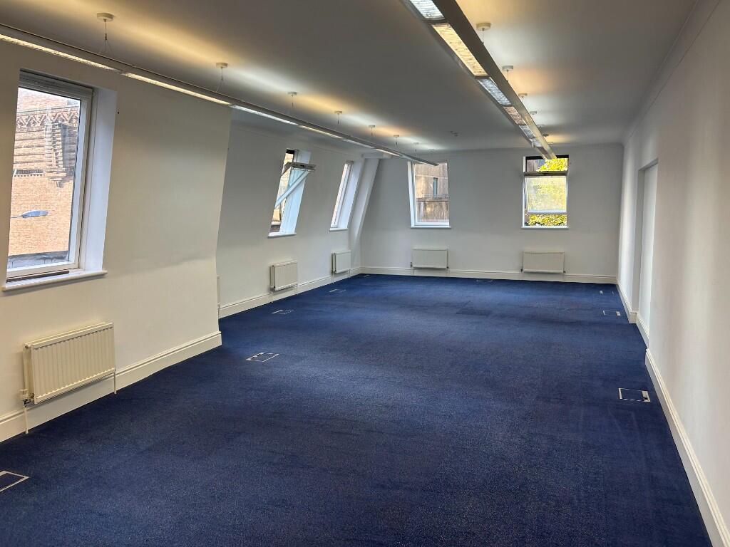 2nd floor front