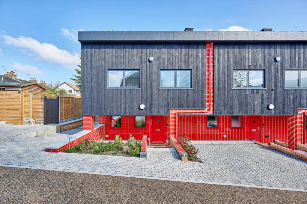 Main image of property: The Hill, Wheathampstead, St Albans, Herts, AL4